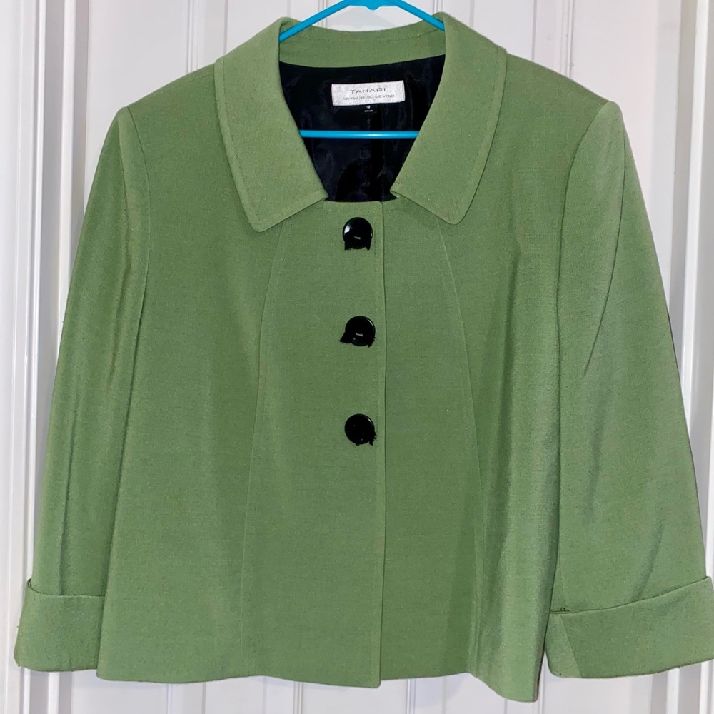 Tahari ASL Green Blazer with Black‎ Buttons